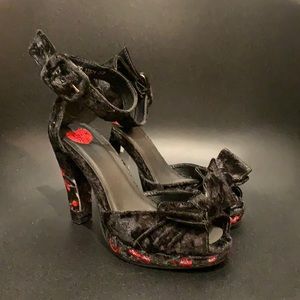 TUK Velvet Embroidered Heels